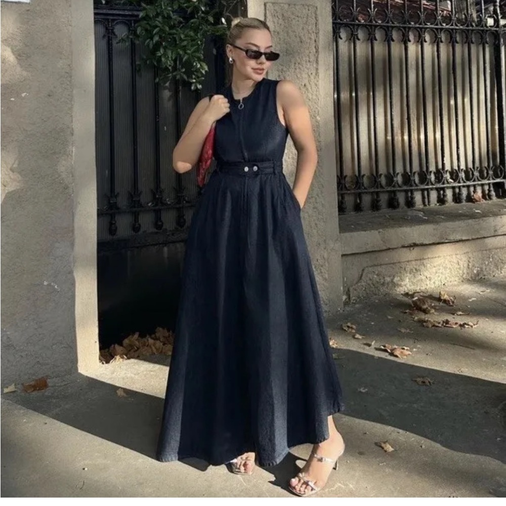 Zara Assymetric denim dress